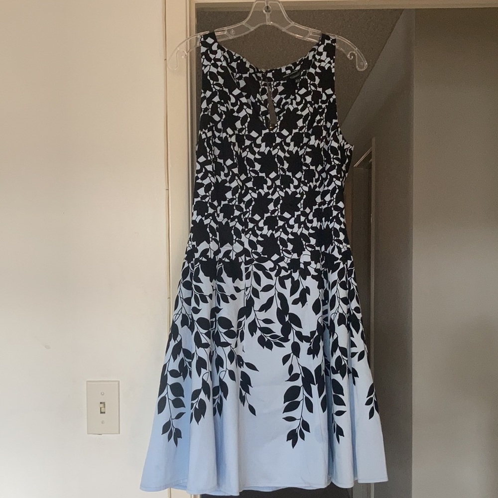 Light blue floral Maggy London dress, size 8
